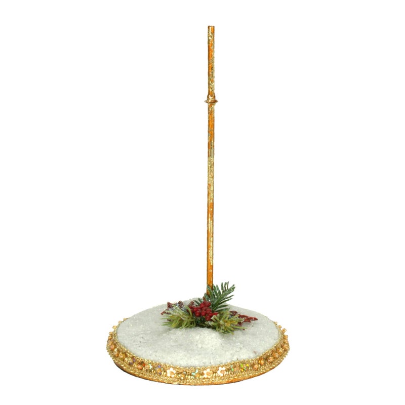 Mark Roberts 51-82142 Stand for Small Fairies With Snow and Holly Accent 7.5 Inches
